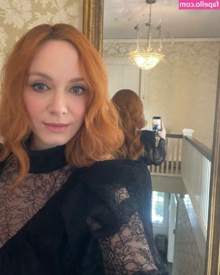 Christina Hendricks [ christina-hendricks ] - Fleshlight :>