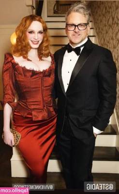 Christina Hendricks [ christina-hendricks ] - Going live on CamSoda in 15 minutes!  Don't miss it!