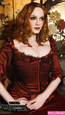 Christina Hendricks [ christina-hendricks ] - red velvet and black lace 🖤🤤
