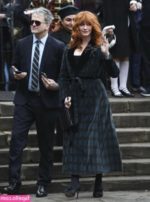 Christina Hendricks [ christina-hendricks ] - Car selfie song of the day is I will survive by cake