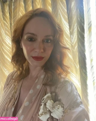 Christina Hendricks [ christina-hendricks ] - I'm feeling freaky tonight 😈 Let's get naughty together! part 1