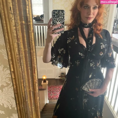 Christina Hendricks [ christina-hendricks ] - suck my little rabbit 🐰