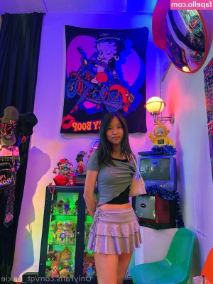 qt_jackie [ qt-jackie ] - throw back I am so glad I don t wear the mask anymore  It was more of