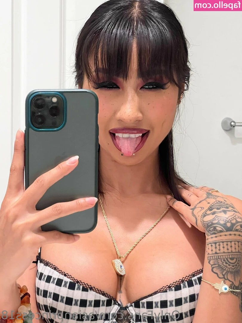 asianprincess18 - 🐣🌸 Happy Easter everyone! 🌸🐣🐰 🐰💕 I hope you're