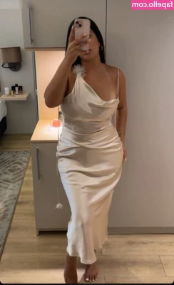 SAHARMHD - Who wants to rub my back afterwards and maybe slide the peen