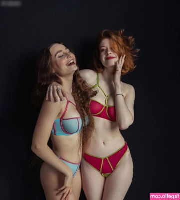 Sophie.srm [ sophie-srm ] - Videozinho sensual 😈🍑