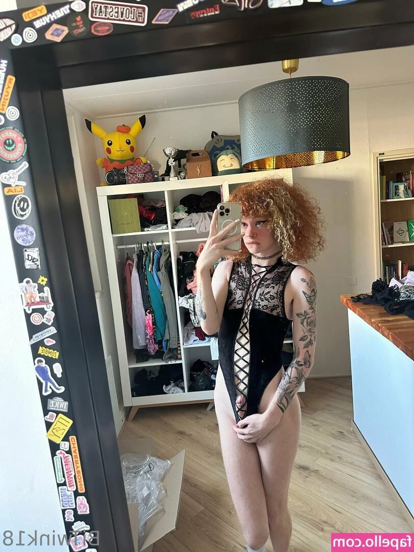 bitwink18 - End of summer solo pool time  A little lonely though   who can help