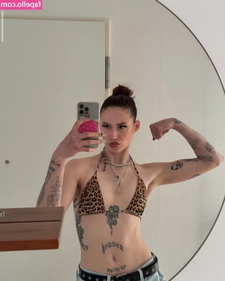 Janaxnell - Can you see my toy peeking out    I love how it moves inside me when