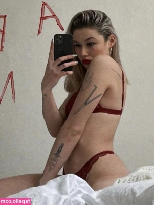 Janaxnell - First pics