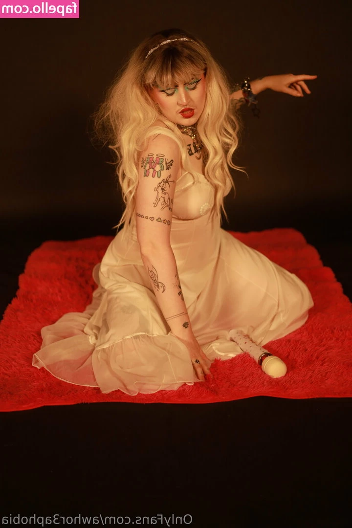 awhor3aphobia - Rate my dress, do you want more like this 😏