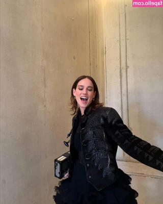 Matilda Lutz [ matilda-lutz ] - New pedi