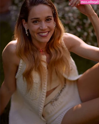 Matilda Lutz [ matilda-lutz ] - wyd if you come home to this