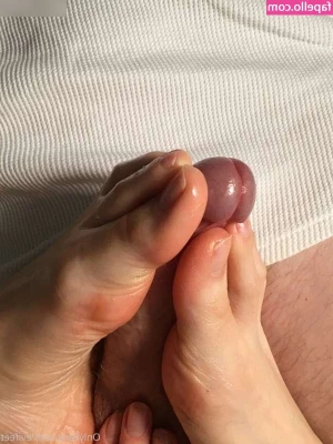 Evifeet - new piercing alerttt