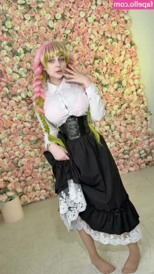mia_green_tea [ mia-green-tea ] - Would you lick all the chocolate off my body?