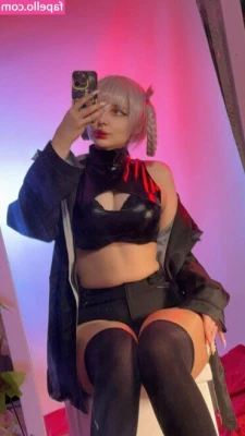 mia_green_tea [ mia-green-tea ] - Wish I had someone face to empty my load on