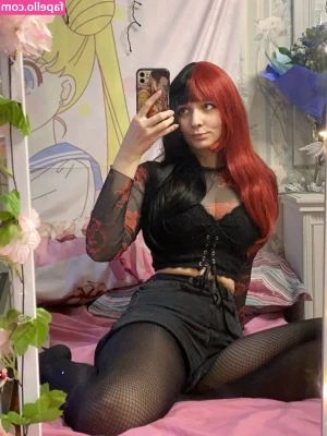mia_green_tea [ mia-green-tea ] - Hi everyone, just wanted to let you all know that i'm currently in