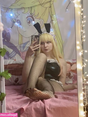 mia_green_tea [ mia-green-tea ] - Sometimes you just need a little Sunday afternoon fun 😏