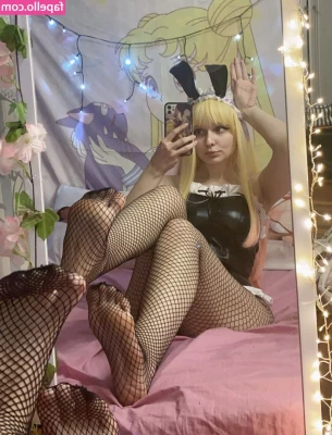 mia_green_tea [ mia-green-tea ] - I need someone to play with