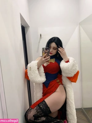 mia_green_tea [ mia-green-tea ] - Santa baby ❤️🎅🏾