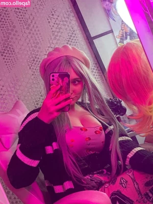 mia_green_tea [ mia-green-tea ] - The problem you wish you had. 😈