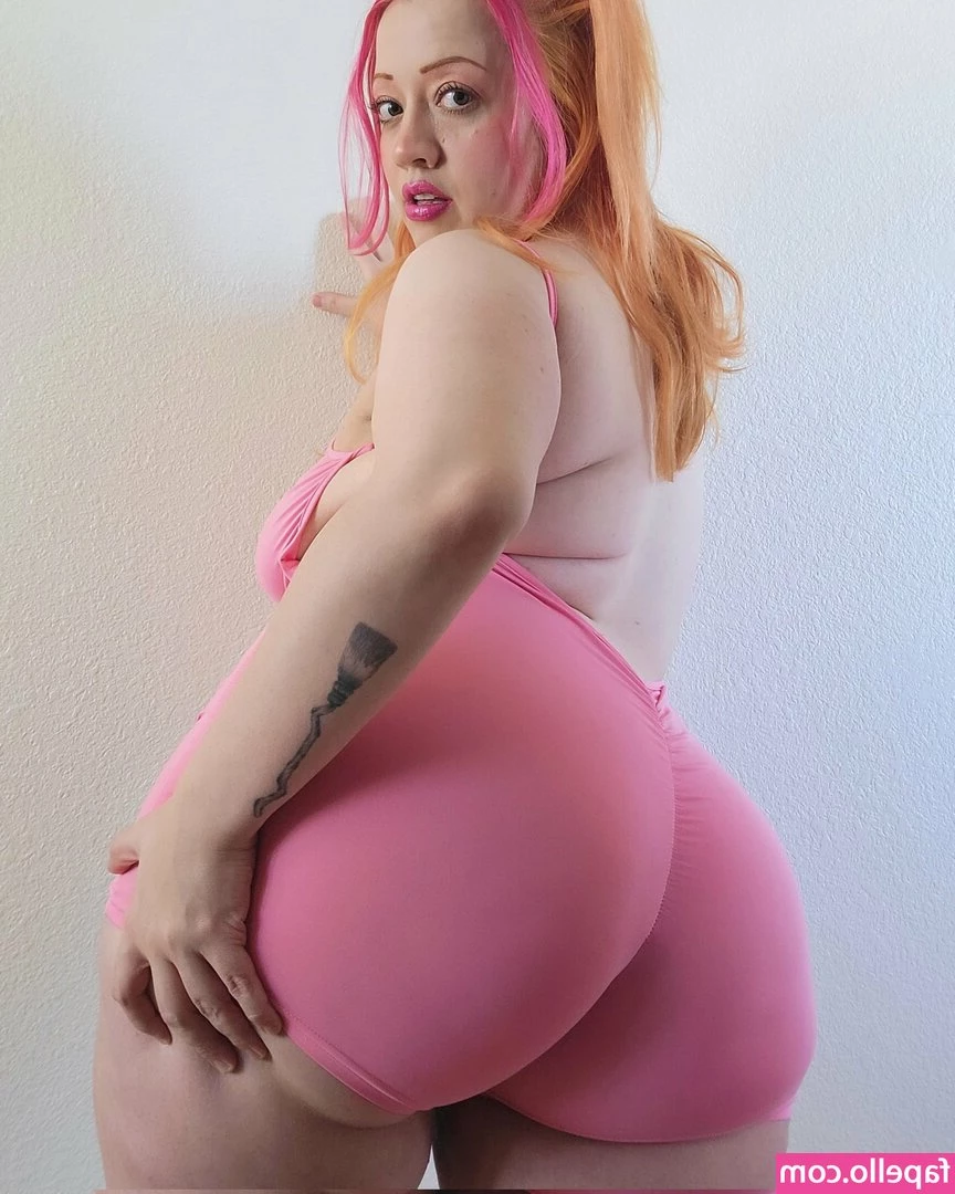 PeachInfanta - get this 92 photo set of me and @spicymarii by @justeeeeeny for a $20