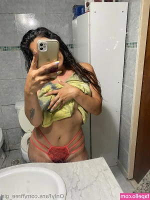 firee_girl [ firee-girl ] - Hungry, so badly hungry