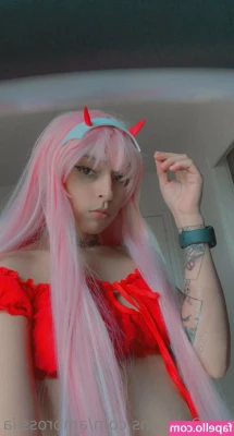 ambrossiia - Do u think I look good in red    better pics on my vip  scxquinn