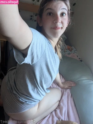 Ebee7 [ ebee7-4 ] - WARNING  onlyfans might make me take down the majority of my videos