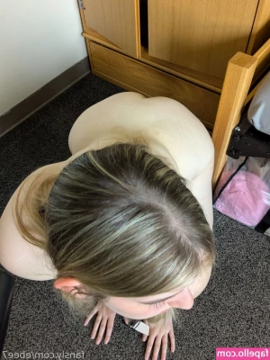 Ebee7 [ ebee7-4 ] - Happy hump day babes   This position just begs for your worship   A