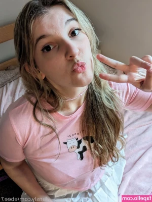 Ebee7 [ ebee7-4 ] - Ma chatte sue après le sport