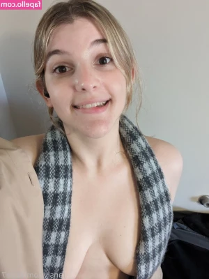 Ebee7 [ ebee7-4 ] - Abby finally started an OF!! Follow my girl 💝