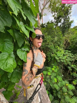 lauryncutie - I hope this gets your day started off right! I want you to stroke it