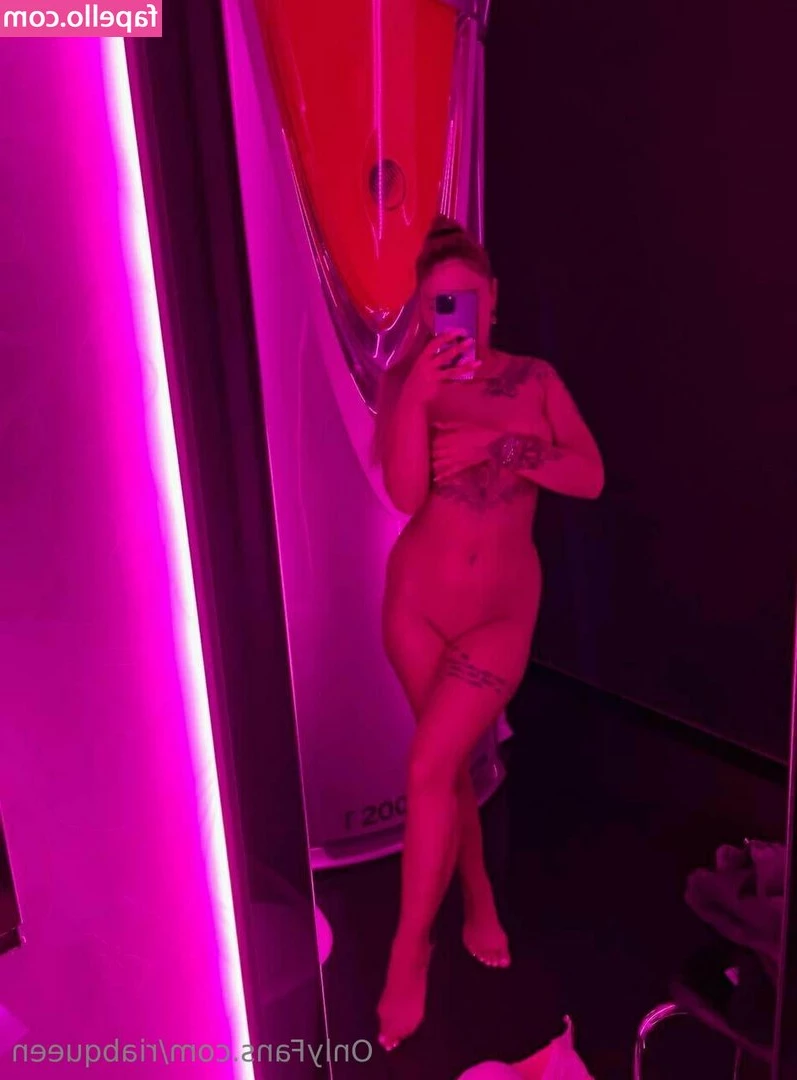 riabqueen - Gaming time