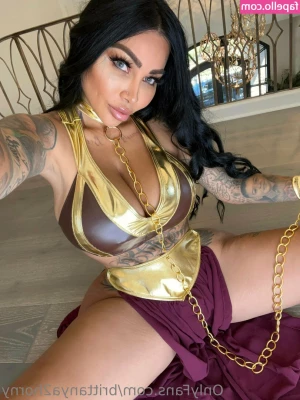 brittanya2horny [ brittanya2horny-3 ] - Super busy at work yesterday and will be again today   I ll be
