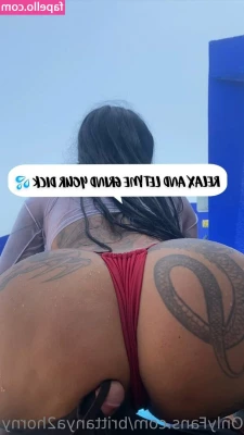 brittanya2horny [ brittanya2horny-3 ] - Suck my clit   or a lollipop