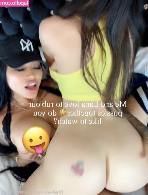 brittanya2horny [ brittanya2horny-3 ] - Put something inside my ass pls bb . 🫶🏻🤍💦 comment dirty