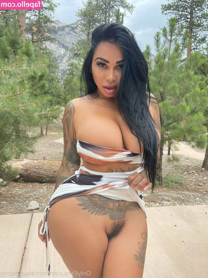 brittanya2horny [ brittanya2horny-3 ] - Thinking about getting into gaming