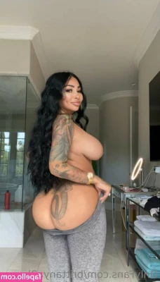 brittanya2horny [ brittanya2horny-3 ] - Peekaboo 🥹🫶🏼