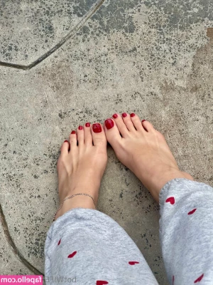 hotwifehardglock - Election day  Go vote if you haven t already