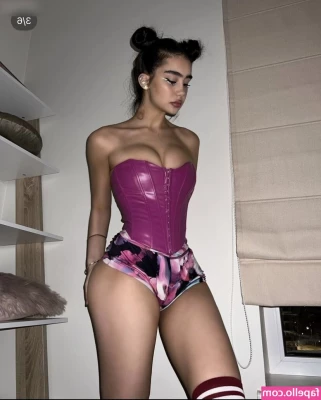 husvjjal - Come fuck me in my Valentine’s Day outfit 🩷🤤