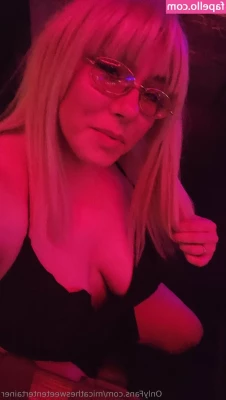 micathesweetentertainer - ℐ 𝓂 𝒽𝒶𝓋𝒾𝓃𝑔 𝓅𝓇𝑜𝒷𝓁𝑒𝓂𝓈