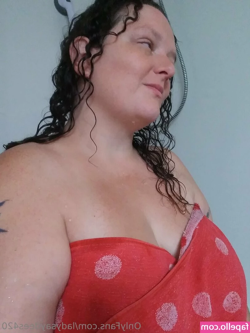 ladysaydees420 - Sábado caliente   y tú   Cómo estás te sientes hoy