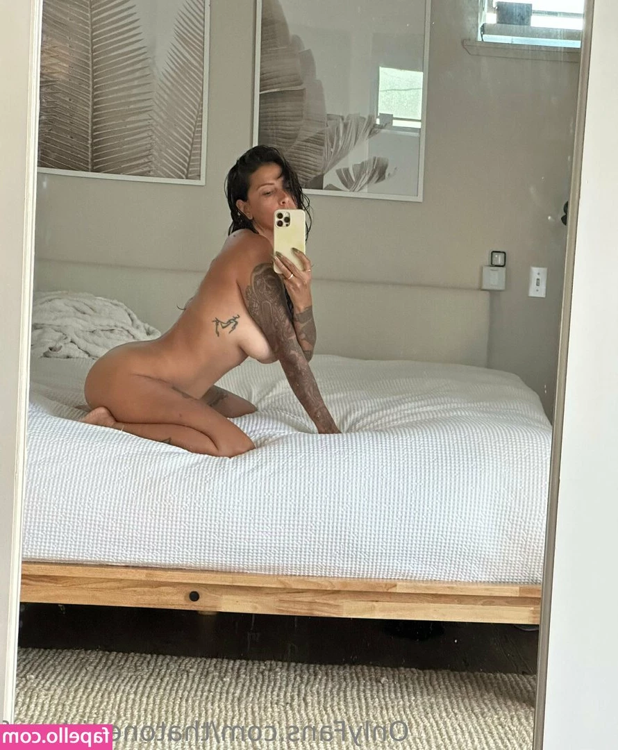 thatonegirlonof - Haven't used my fuck machine in a while. This position felt amazing!