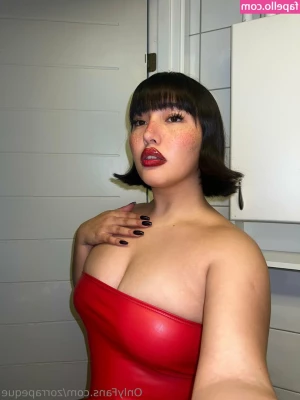 zorrapeque - If you want    I will become your private housewife in your home   I