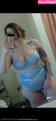 bbcwizzardkelly - Titty play💦💦