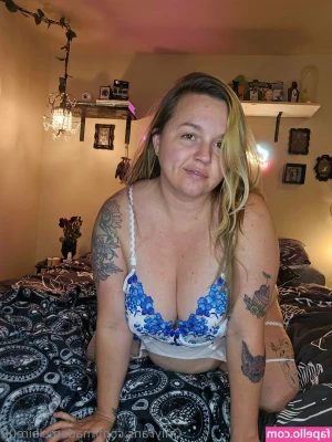 madamclaire09 - Happy Easter     I appreciate each and every one of you sticking