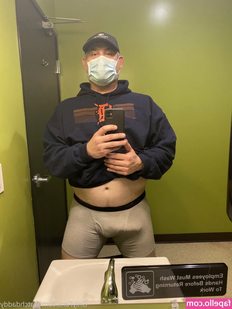 watchdaddy - Where's my good morning text?😈