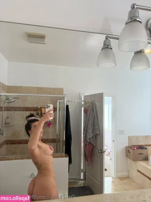 thegalritchie - Good morning and happy Monday 🌞 I'd love you to be behind me right