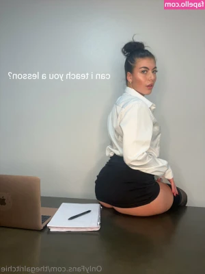 thegalritchie - Say hello to my ass 😊