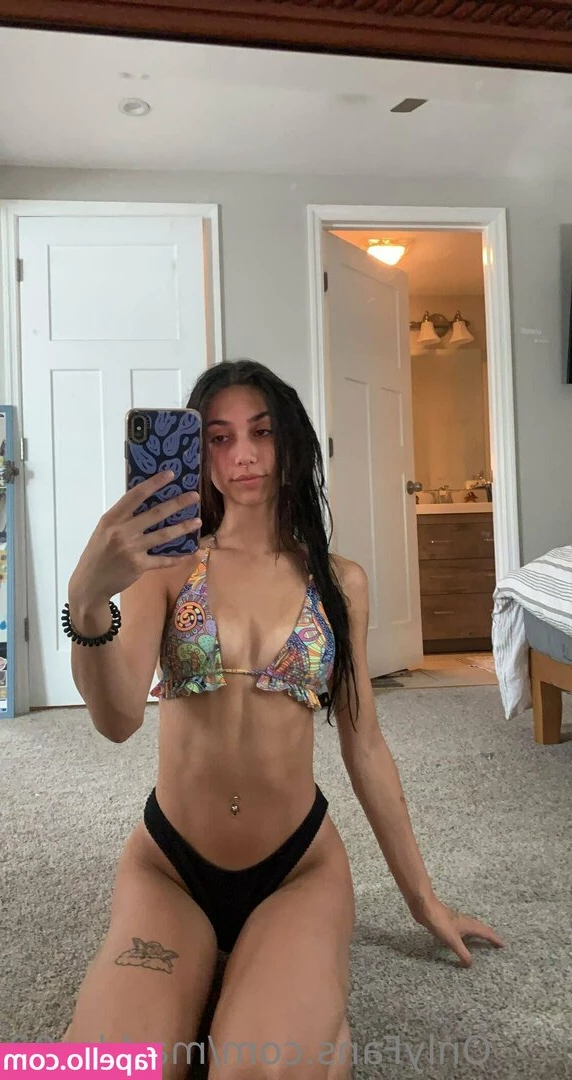 maddss03 - Wanna fuck me from behind
